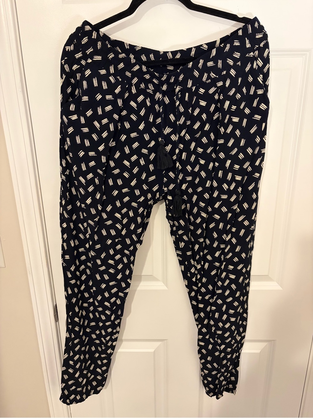 Lucky Brand Navy Printed Drawstring Joggers Trousers - Large